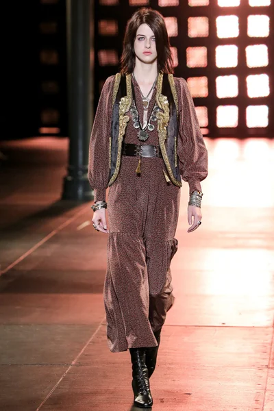 Look 51